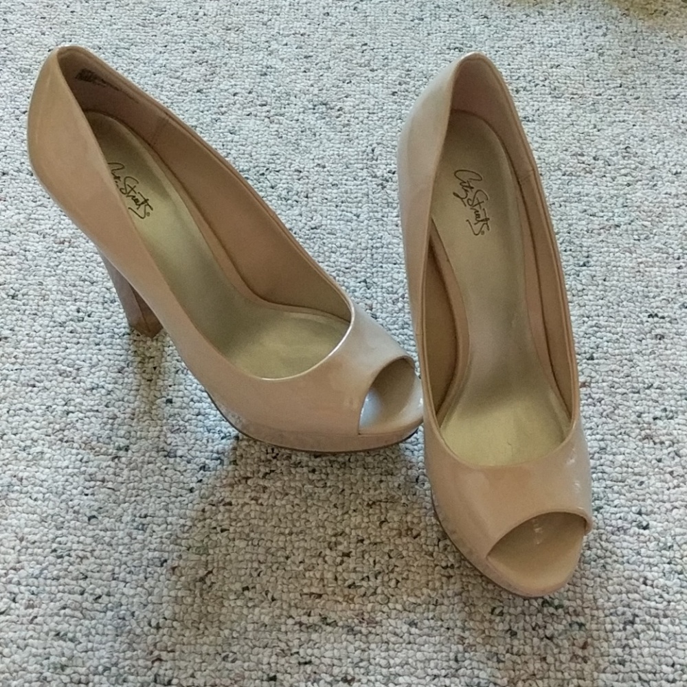 Nude Heel
